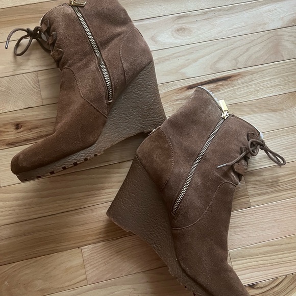 MICHAEL Michael Kors Tan Wedge Boots - Picture 1 of 7